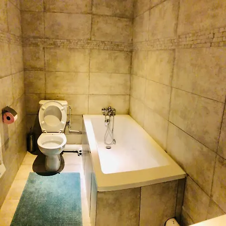 Appartement Metro Gambetta à Paris Extérieur photo