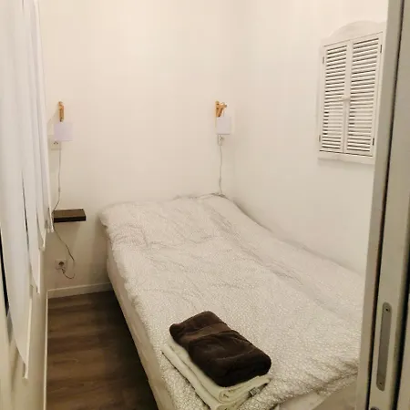 Appartement Metro Gambetta à Paris Extérieur photo