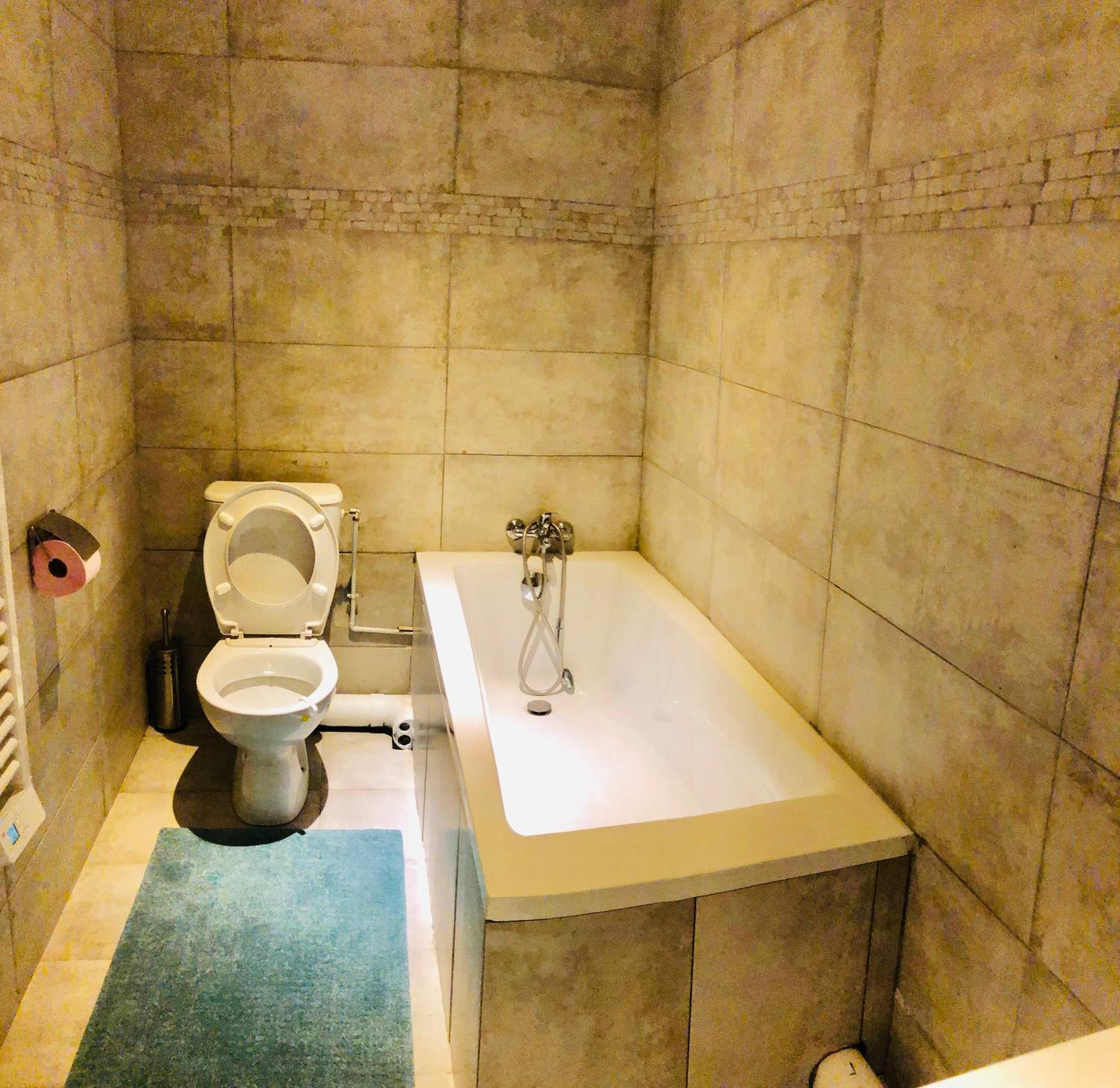 Metro Gambetta Appartement *