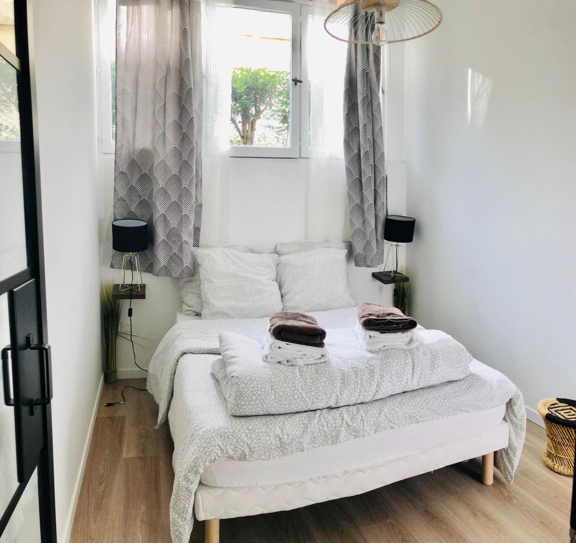 Appartement Metro Gambetta